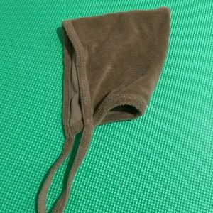 Kate quinn elf hat in color fennel